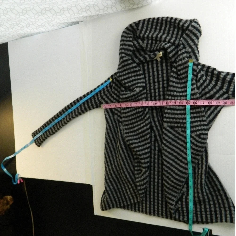 Lineamaglia Alpaca Wool‎ Open Cardigan Sweater Womens Medium Black Grey Striped